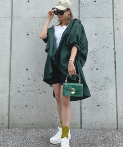 ECRIRE（エクリール）の「袖タックドルマンチュニック（チュニック・レディース・オフホワイト/ブルー/グリーン・フリー）」の17枚目の写真