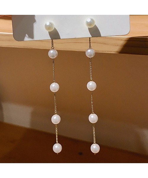 LAC-VERT(ラック・ヴェール)の「パールドロップピアス(ピアス(両耳用)・レディース・ゴールド・FREE)」の4枚目の写真