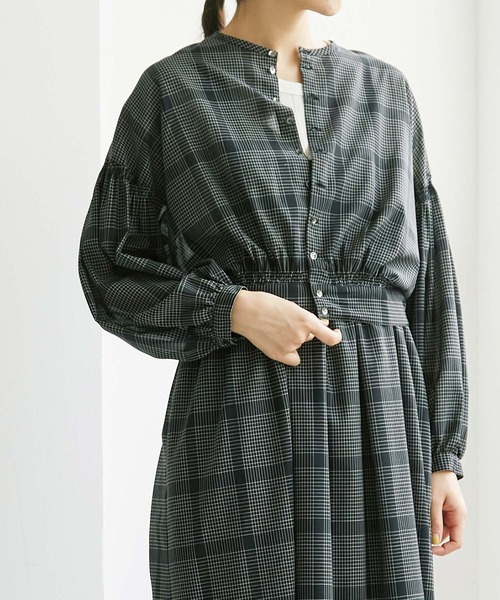 cardo fabrica(カルドファブリカ)の「.●W/Tグラフチェックショートギャザーブラウス(シャツ/ブラウス・レディース・キナリ/ブラック・FREE)」の2枚目の写真