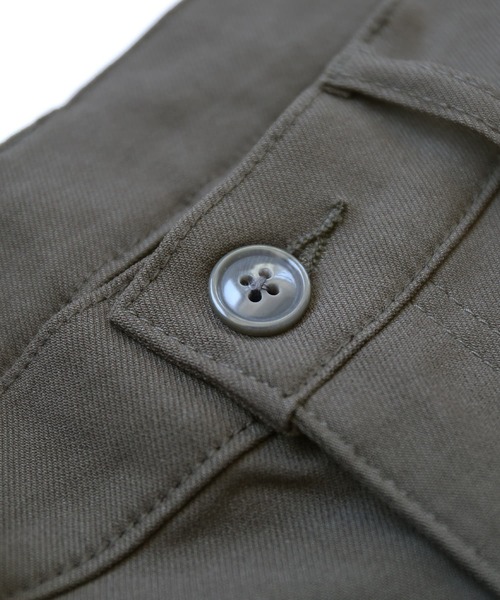 n'OrLABEL（ノアールレーベル）の「『フレキシンストレッチスリムパンツ』（チノパンツ・メンズ・ブラック/カーキ/チャコール/モカ/ダークネイビー/グレイッシュブルー・M/L/XL）」の17枚目の写真