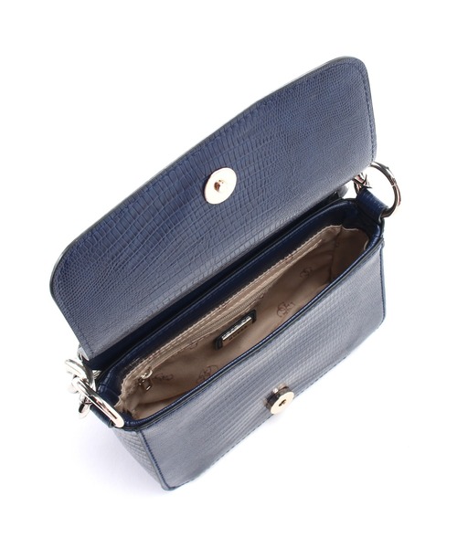 Guess（ゲス）の「TULLIA Mini Crossbody Flap（ショルダーバッグ・レディース・ネイビー・ONE SIZE）」の5枚目の写真