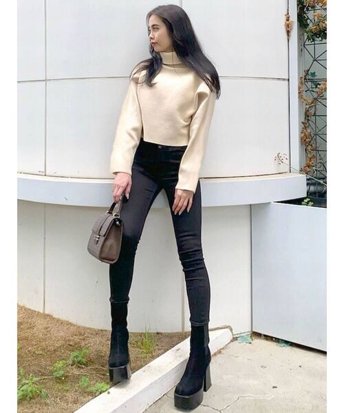 EMODA（エモダ）の「アウトポケットハイウエストパギンス（デニムパンツ・レディース・ブラック/グレー・SMALL/MEDIUM/X-SMALL）」の17枚目の写真