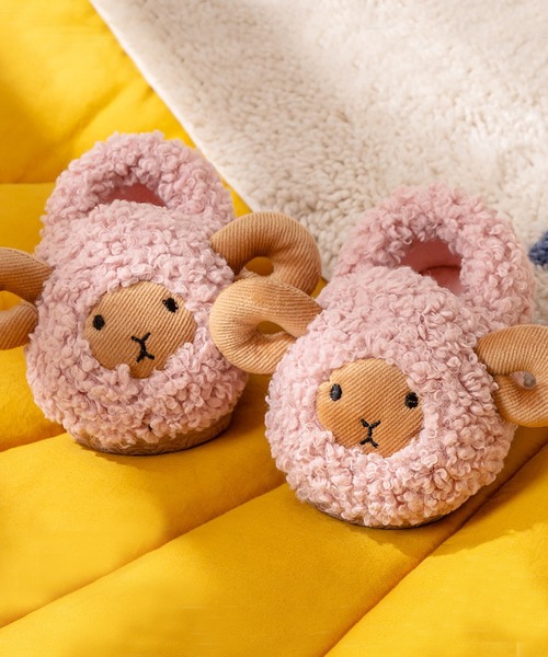 aimoha（アイモハ）の「【aimoha-KIDS-】ボアルームシューズ（ルームシューズ/スリッパ・キッズ・ブラック/ピンク/ベージュ/グレー・15 /21/14/17/20/18/16/19）」の4枚目の写真