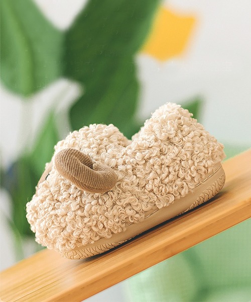 aimoha（アイモハ）の「【aimoha-KIDS-】ボアルームシューズ（ルームシューズ/スリッパ・キッズ・ブラック/ピンク/ベージュ/グレー・15 /21/14/17/20/18/16/19）」の5枚目の写真