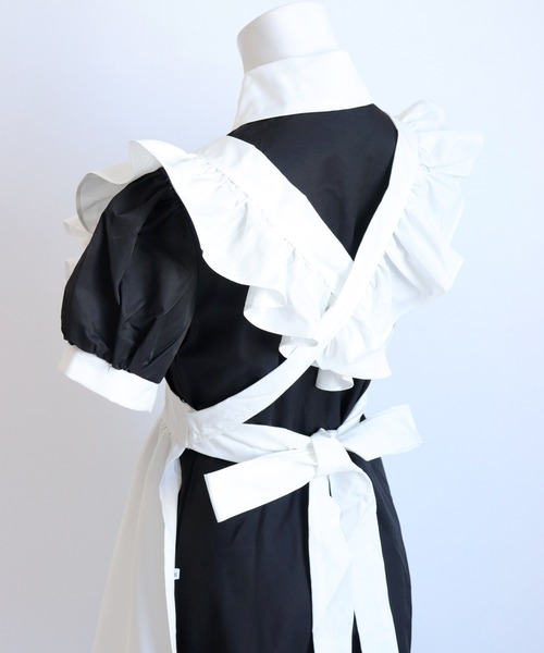 OSYAREVO（オシャレボ）の「コスプレ ロングメイド服　半袖 ３点セット レディース クリスマス X-mas（コスチューム/パーティーグッズ・レディース・ブラック×ホワイト・MEDIUM/XX-LARGE/X-LARGE/LARGE）」の7枚目の写真