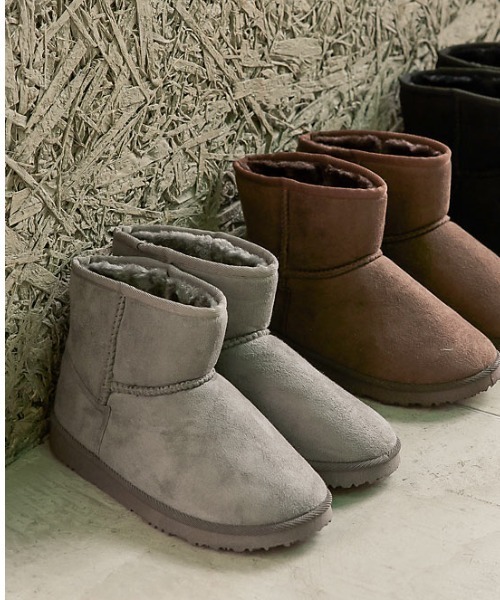 KOBE LETTUCE（コウベレタス）の「ショート丈ムートンブーツ（ブーツ・レディース・ブラック/チャコールグレー/ダークブラウン/グレー系/ブラック系/ブラック系その他3/キャメル/ブラック系1/ブラック系2/チャコール/ブラウン系・M/LL/L/S）」の6枚目の写真