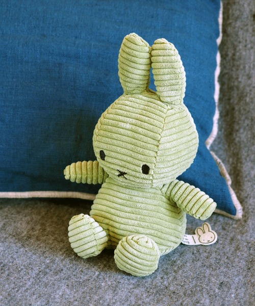 Miffy（ ミッフィー）の「BON TON TOYS 23cm Miffy コーデュロイ（おもちゃ・レディース・ホワイト/ホワイト系その他/ライトピンク/ダークグレー/クリーム/オレンジ系その他/ピンク系その他/ベージュ/ブルー系その他/オリーブ/グレー系その他/ミント/ラベンダー/ブラウン系その他/ローズ系/ブルー系その他2/ダークパープル/レッド・FREE）」の8枚目の写真