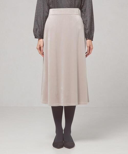 closet story(クローゼットストーリー)の「<closet story(クローゼットストーリー)>カットパイル フレア ロングスカート(スカート・レディース・ライトグレー/ピンク・FREE)」の4枚目の写真