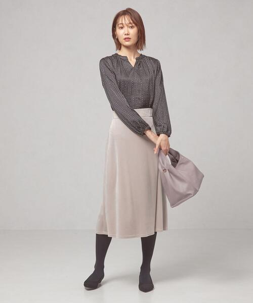 closet story(クローゼットストーリー)の「<closet story(クローゼットストーリー)>カットパイル フレア ロングスカート(スカート・レディース・ライトグレー/ピンク・FREE)」の6枚目の写真