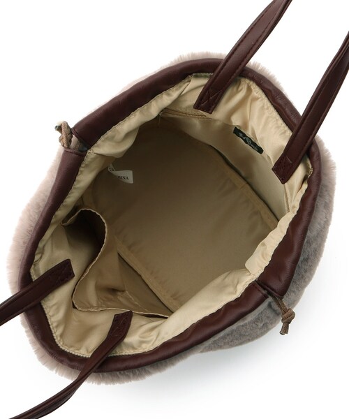 DRESKIP（ドレスキップ）の「◆【Lee別注】フェイクファー巾着トート（トートバッグ・レディース・アイボリー/ダークグレー/ブラウン系その他/グリーン系その他5・00）」の11枚目の写真