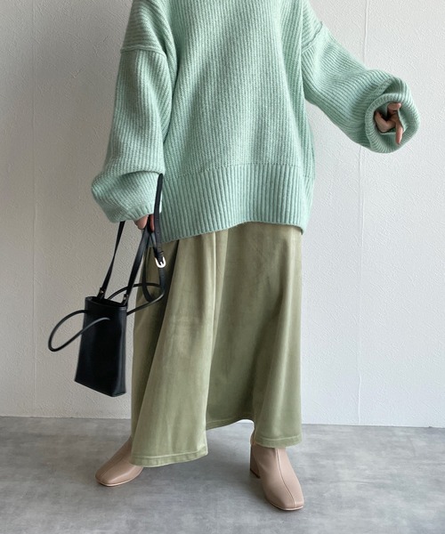 w closet（ダブルクローゼット）の「マットベロアマキシスカート（スカート・レディース・ブラック/ブラウン/グリーン系その他・FREE）」の16枚目の写真