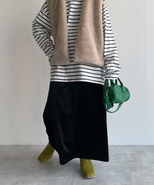 w closet（ダブルクローゼット）の「マットベロアマキシスカート（スカート・レディース・ブラック/ブラウン/グリーン系その他・FREE）」の8枚目の写真