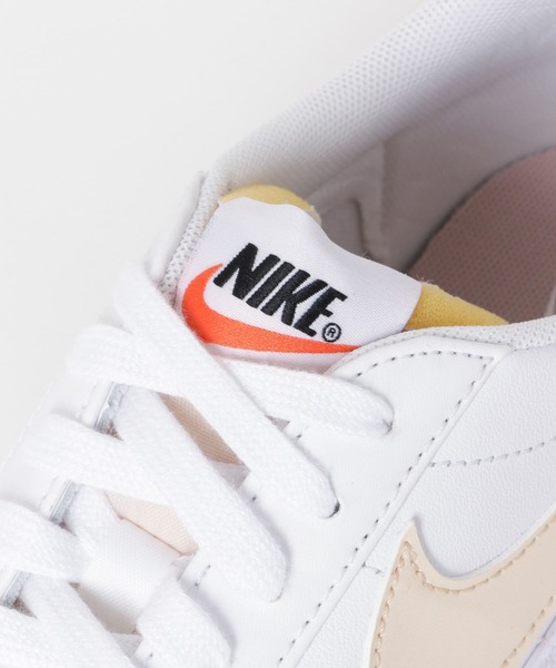 NIKE（ナイキ）の「NIKE　ナイキ ブレーザー LOW 77（スニーカー・レディース・ホワイト/ホワイト系その他・24/24.5/23.5）」の8枚目の写真