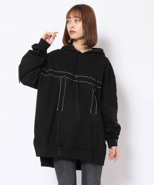 RehersalL（リハーズオール）の「rehersall／リハーズオール/シャーリングスウェットプルパーカー（パーカー・レディース・オレンジ/ブラック・FREE）」の4枚目の写真