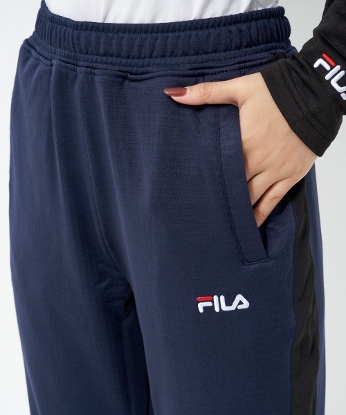 FILA(フィラ)の「【FILA:フィラ】レディースブロックフリースロングパンツ(その他パンツ・レディース・ブラック/ネイビー/ピンク・MEDIUM/LARGE/X-LARGE)」の18枚目の写真