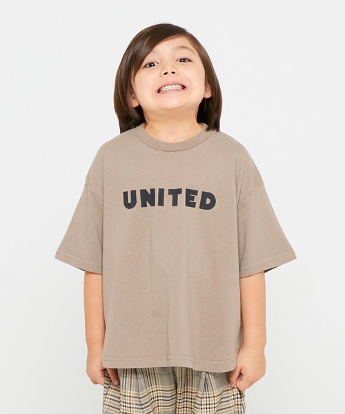 FOV（フォブ）の「FOV/フォブ UNITED フロントラウンド Tシャツ（T 