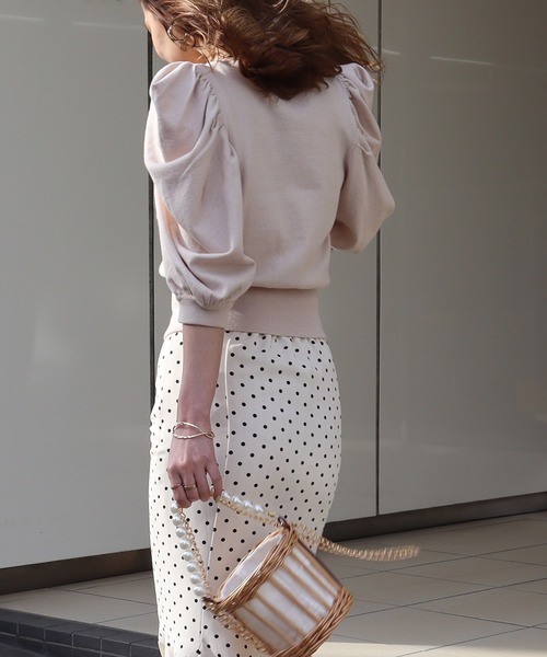 ROYAL PARTY（ロイヤルパーティー）の「【ZOZO限定】パフスリーブコンパクトカーディガン（カーディガン/ボレロ・レディース・グリーン/オフホワイト/パープル/ブラック/ベージュ・FREE）」の16枚目の写真