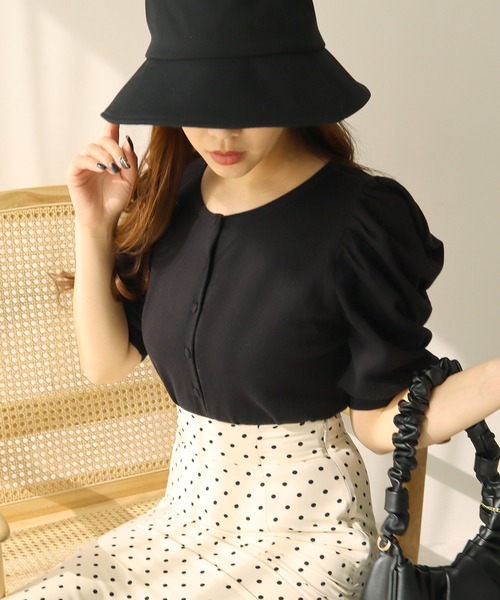 ROYAL PARTY（ロイヤルパーティー）の「【ZOZO限定】パフスリーブコンパクトカーディガン（カーディガン/ボレロ・レディース・グリーン/オフホワイト/パープル/ブラック/ベージュ・FREE）」の6枚目の写真