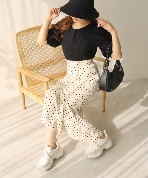 ROYAL PARTY（ロイヤルパーティー）の「【ZOZO限定】パフスリーブコンパクトカーディガン（カーディガン/ボレロ・レディース・グリーン/オフホワイト/パープル/ブラック/ベージュ・FREE）」の8枚目の写真