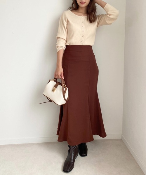 one after another NICE CLAUP(ワンアフターアナザーナイスクラップ)の「【M,Lサイズ展開あり】上品に揺れる。バックレースアップマーメイドスカート(スカート・レディース・その他1/ブラウン・MEDIUM/LARGE)」の22枚目の写真