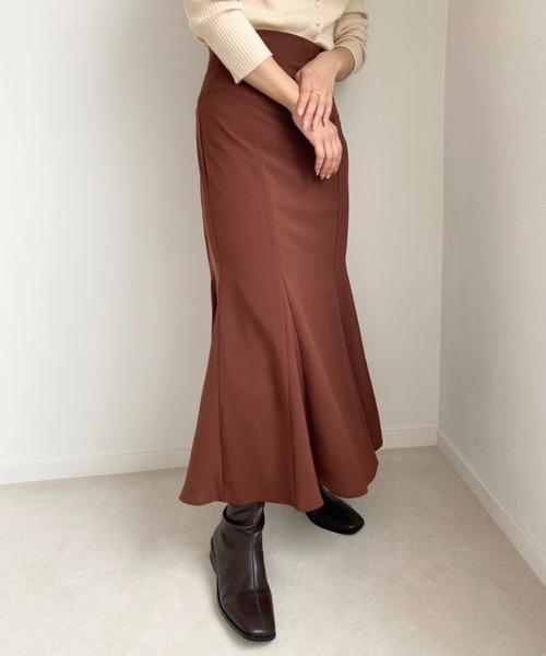 one after another NICE CLAUP(ワンアフターアナザーナイスクラップ)の「【M,Lサイズ展開あり】上品に揺れる。バックレースアップマーメイドスカート(スカート・レディース・その他1/ブラウン・MEDIUM/LARGE)」の11枚目の写真