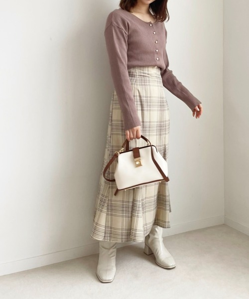 one after another NICE CLAUP(ワンアフターアナザーナイスクラップ)の「【M,Lサイズ展開あり】上品に揺れる。バックレースアップマーメイドスカート(スカート・レディース・その他1/ブラウン・MEDIUM/LARGE)」の13枚目の写真