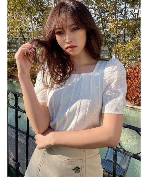 RESEXXY（リゼクシー）の「マテリアルミックスショートニット（ニット/セーター・レディース・ブラック/レッド/オフホワイト/ブルー・FREE）」の21枚目の写真