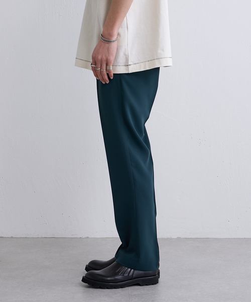 Lui's(ルイス)の「センタープレステーパードパンツ(スラックス・メンズ・ブラック/オフホワイト/グリーン/キャメル・SMALL/MEDIUM)」の17枚目の写真