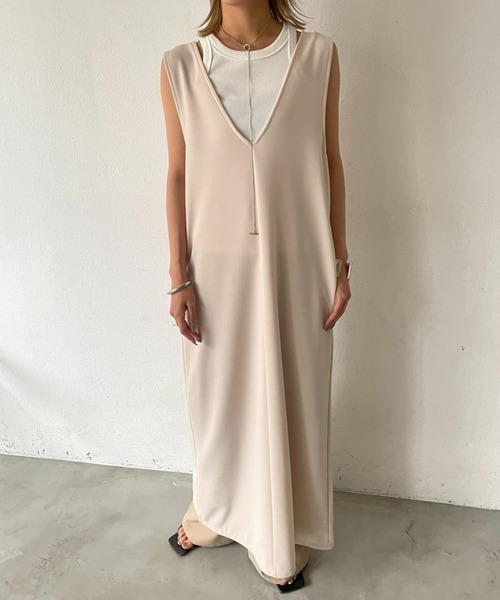 AIC.（エーアイシー）の「【再入荷】2WAYジップデザインVネックロングワンピース（ワンピース・レディース・ブラック/アイボリー・FREE）」の15枚目の写真