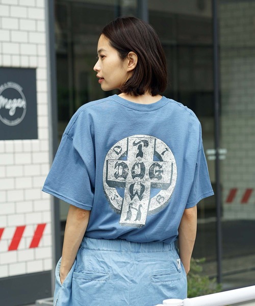DOGTOWN（ドッグタウン）の「STONE CIRCLE S/S T-Shirts/DOGTOWN(ドッグタウン)半袖バックプリントTシャツ（Tシャツ/カットソー・メンズ・ホワイト/ブラック/インディゴブルー・MEDIUM/LARGE/X-LARGE）」の3枚目の写真
