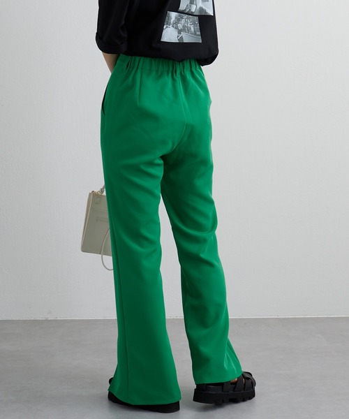 COLONY 2139（コロニートゥーワンスリーナイン）の「ストレッチイージーケアーパンツ / フレアパンツ（スラックス・レディース・ブラック/グレイッシュベージュ/グリーン・SMALL/MEDIUM/LARGE）」の8枚目の写真