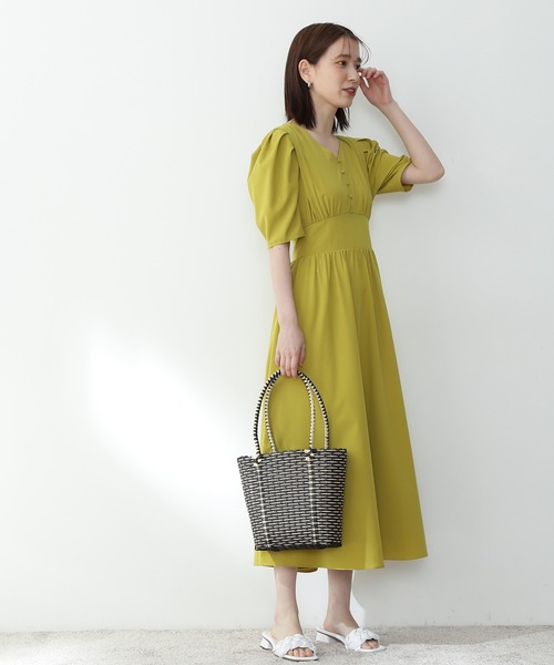 N.（N. Natural Beauty Basic）（エヌエヌナチュラルビューティーベーシック）の「◆ショルダータックワンピース（ワンピース・レディース・イエロー/ブラック/ライトグリーン/ブルー・MEDIUM）」の12枚目の写真