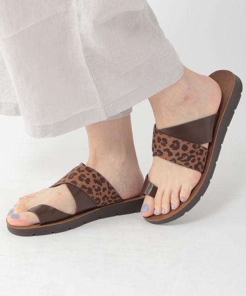 studio CLIP(スタディオクリップ)の「らくらくクロストングサンダル(サンダル・レディース・ブラック/その他2/その他1・X-LARGE/SMALL/MEDIUM/LARGE)」の1枚目の写真