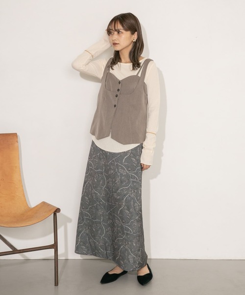 KBF（ケイビーエフ）の「レイヤードベスト（ベスト・レディース・チャコールグレー/モカ・ONE）」の13枚目の写真