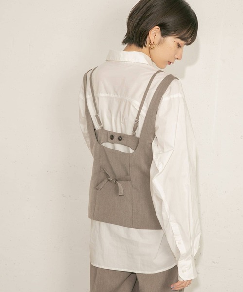 KBF（ケイビーエフ）の「レイヤードベスト（ベスト・レディース・チャコールグレー/モカ・ONE）」の15枚目の写真