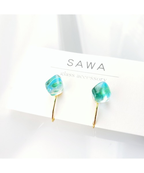 tone(トーン)の「【sawa】一粒イヤリング(MA)(イヤリング・レディース・スカイブルー/グレー/ターコイズブルー/ライム/ブルー/その他/ラベンダー/ブラウン/パープル系その他/グリーン系その他/クリア/グリーン/シャンパン/ブルー系その他/ブルー系その他2・FREE)」の9枚目の写真