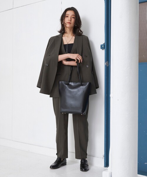 THE SHOP TK (ザ ショップ ティーケー )の「◆ステッチレスミドル丈ジレ(ベスト・レディース・チャコールグレー/ライトベージュ/レンガ・12)」の8枚目の写真