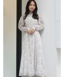 MERCURYDUO（マーキュリーデュオ）の「ギャザースリーブパイピングフラワーワンピース（ワンピース）」