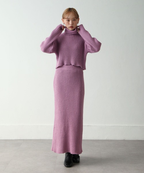 Chillfar（チルファー）の「バッグスリットハイネックショートニット（ニット/セーター・レディース・ベージュ系/オリーブ/ブラック/パープル系・FREE）」の16枚目の写真