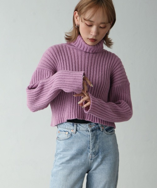 Chillfar（チルファー）の「バッグスリットハイネックショートニット（ニット/セーター・レディース・ベージュ系/オリーブ/ブラック/パープル系・FREE）」の20枚目の写真