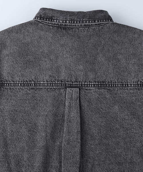 HONEYSUCKLE ROSE（ハニーサックルローズ）の「【HONEYSUCKLE ROSE】デニムシャツアウター（シャツ/ブラウス・レディース・ブラック・M/L）」の2枚目の写真