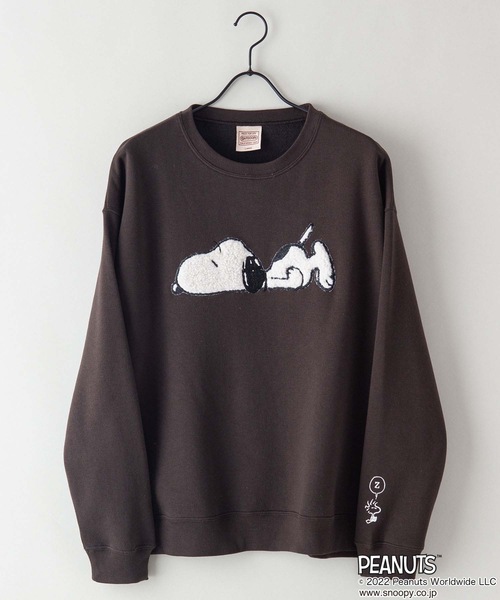 PEANUTS（ピーナッツ）の「【 PEANUTS/ピーナッツ】スヌーピー コラボ ヘビーウェイト 裏起毛 ビッグシルエット　スウェット トレーナー（スウェット・メンズ・ホワイト/スミクロ/ダークグリーン/ベージュ/オフホワイト・MEDIUM/LARGE/X-LARGE）」の3枚目の写真