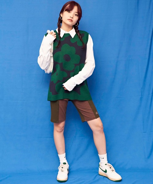 atmos pink(アトモスピンク)の「atmos pink フラワーニットベスト / アトモスピンク フラワーニットベスト(ベスト・レディース・オレンジ/グリーン/ピンク・S/L)」の17枚目の写真