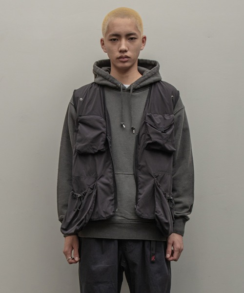 bal(バル)の「【2023春夏】REMOVABLE SLEEVE UTILITY JACKET(ナイロンジャケット・メンズ・アイボリー/ブラック・MEDIUM/LARGE/X-LARGE)」の8枚目の写真
