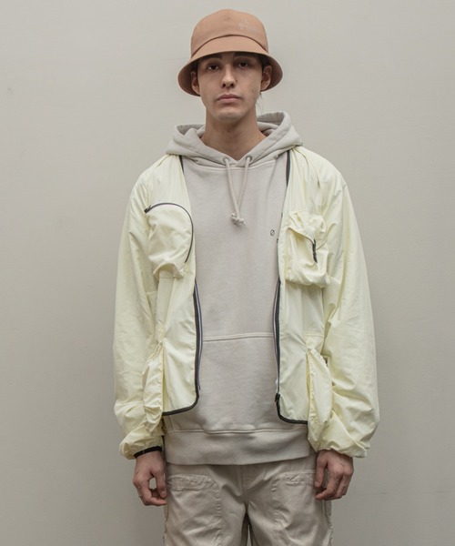 bal(バル)の「【2023春夏】REMOVABLE SLEEVE UTILITY JACKET(ナイロンジャケット・メンズ・アイボリー/ブラック・MEDIUM/LARGE/X-LARGE)」の3枚目の写真