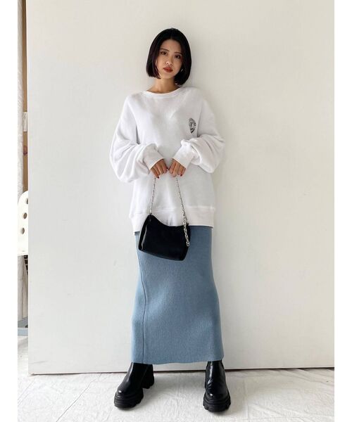 EMODA（エモダ）の「エンブレムロゴスウェット（スウェット・レディース・ホワイト/グレー/ブラック/ネイビー・FREE）」の11枚目の写真