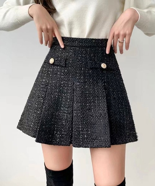 SPIGA（スピーガ）の「パール釦ツイードプリーツミニスカート（スカート・レディース・ブラック・SMALL/MEDIUM）」の3枚目の写真