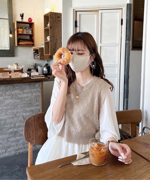 archives(アルシーヴ)の「【EC限定アイテム】透かし編みベスト+シワ加工シアーワンピース/(ワンピース・レディース・グリーン系その他/ピンク/オフホワイト・MEDIUM)」の15枚目の写真