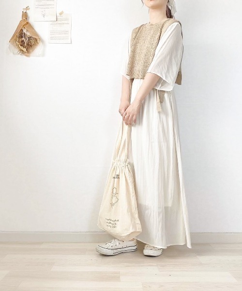 archives(アルシーヴ)の「【EC限定アイテム】透かし編みベスト+シワ加工シアーワンピース/(ワンピース・レディース・グリーン系その他/ピンク/オフホワイト・MEDIUM)」の17枚目の写真