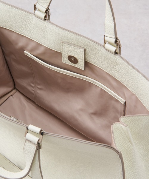 RIVE DROITE（リヴドロワ）の「A4サイズでオフィスにも使える/レザーA4トート（トートバッグ・レディース・オフホワイト/グレー系その他・FREE）」の10枚目の写真